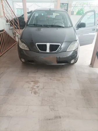 جلو پنجره مدل BW مناسب برای تیبا