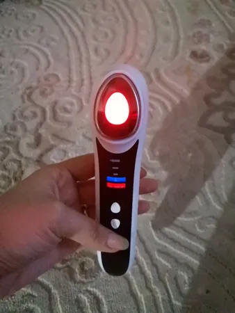 دستگاه پاکسازی پوست آی او ان مدل 01