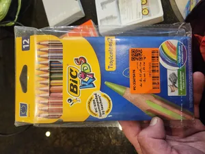 تجریه خرید مداد رنگی 12 رنگ بیک مدل ZS