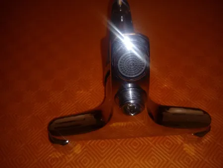 شیر حمام اهرمی کسری مدل کارون