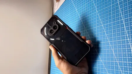 گوشی موبایل ناتینگ مدل Phone 2a دو سیم کارت ظرفیت 256 گیگابایت رم 12 گیگابایت