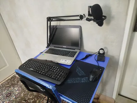 میز و صندلی تحریر تاشو و تنظیم شو یاس آبی