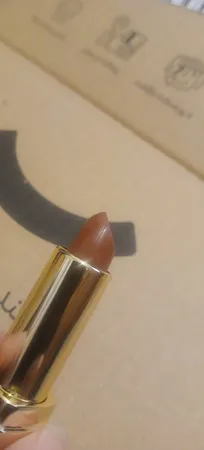 رژ لب جامد لاواری مدل plus perfect شماره 634