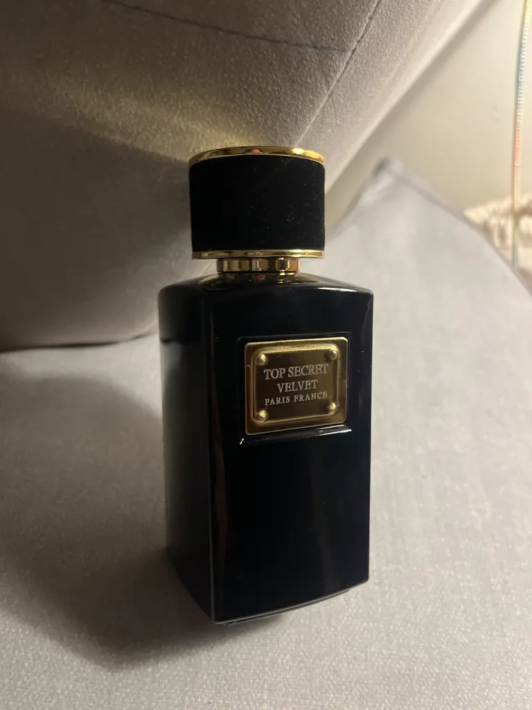 ادکلن زنانه تاپ سکرت مدل Good Girl Paris France حجم 100 میلی لیتر