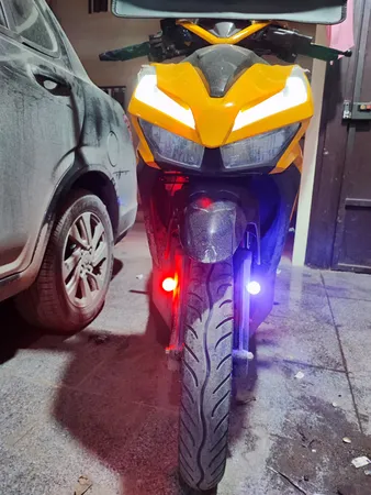 چراغ موتورسیکلت مدل پلیسی 2022 مجموعه 2 عددی