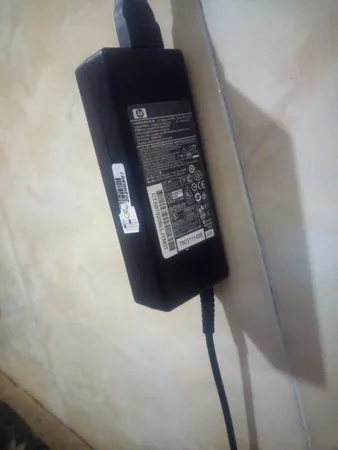 شارژر لپ تاپ 19 ولت 4.74 آمپر مدل ADP-90SB-BB