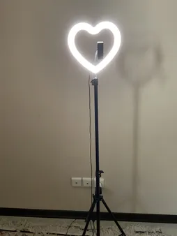 رینگ لایت مدل JM26-10