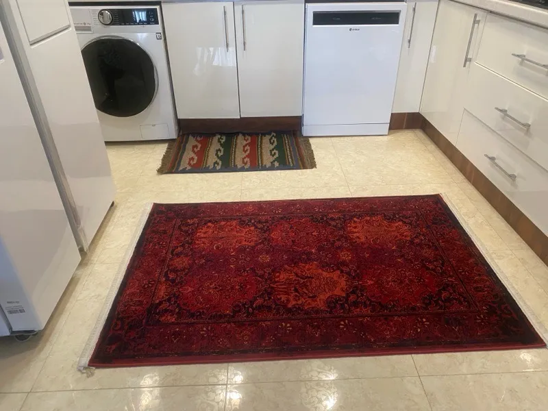 گلیم دستبافت یک متری مدل پادری کد J1621