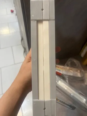 نگهدارنده دمپایی مدل A733 مجموعه سه عددی