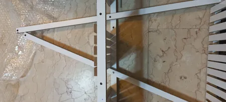 استند گلدان مدل هرمی B1