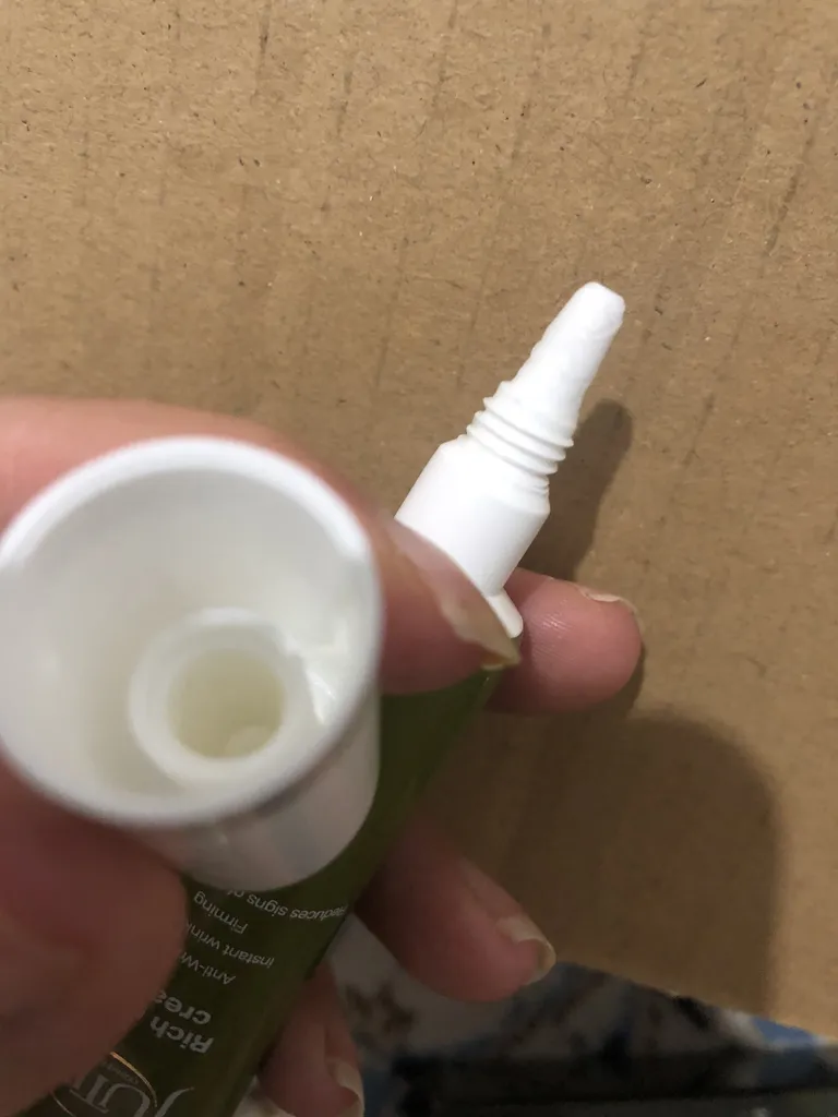 کرم دور چشم ژوت مدل rich حجم 15 میلی لیتر