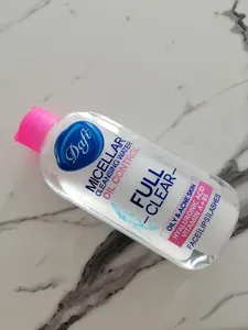 تجریه خرید آب پاک‌کننده صورت دافی مدل Oil control حجم 200 میلی‌لیتر