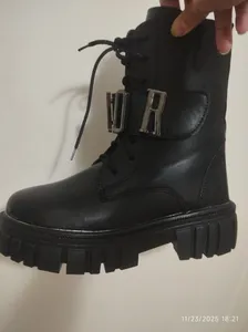 تجریه خرید بوت زنانه مدل چسبی ساده دیبالا