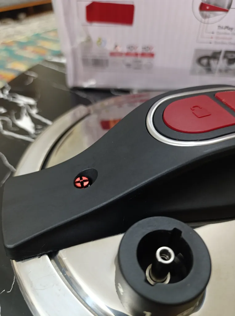 زودپز پارس استیل مدل راشا گنجایش 6 لیتر