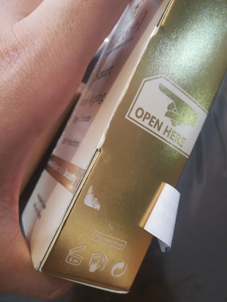 کرم ضد چروک لایسل مدل Day حجم 50 میلی لیتر