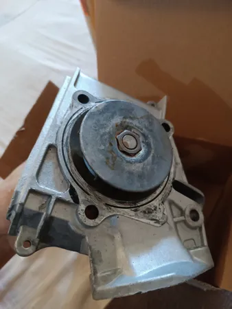 واتر پمپ خودرو ایرکا مدل 262 مناسب برای پراید