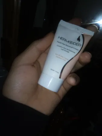 کرم موبر صورت هرمودر مدل 01 حجم 50 میلی لیتر