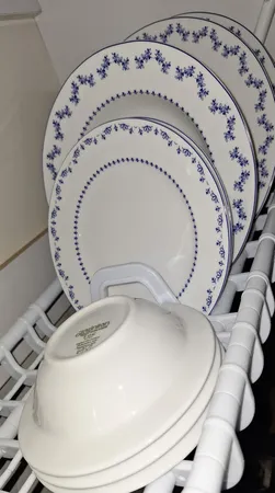 سرویس غذاخوری 29 پارچه چینی زرین ایران سری نئوکلاسیک مدل فرانسیس درجه عالی