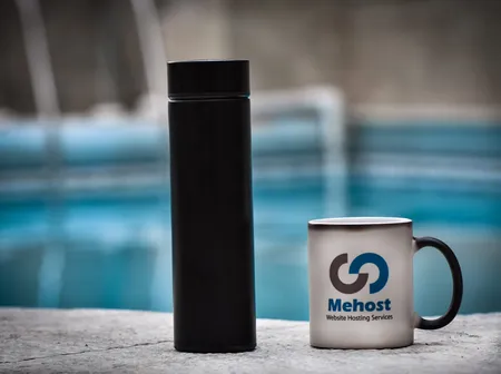 فلاسک هوشمند مدل 058 گنجایش 0.5 لیتر