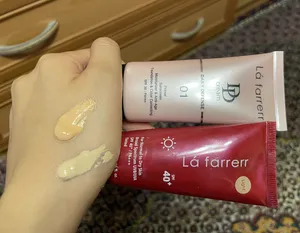 تجریه خرید دی دی کرم رنگی لافارر SPF30 مدل 01 مناسب انواع پوست حجم 33 میلی لیتر