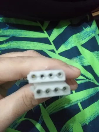 کابل برق 4 پین کد 8145 طول 0.20 متر