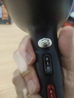 سشوار حرفه ای رومئو مدل RM-5050