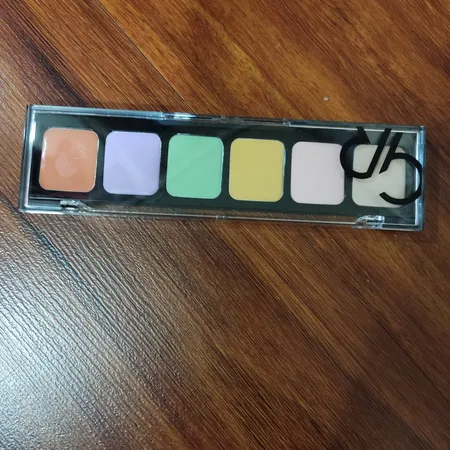 پالت کانسیلر گلدن رز مدل correct & conceal