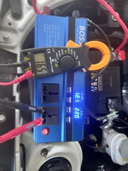 مبدل برق خودرو باس مدل BS123 TYN254-3 ظرفیت 3000 وات