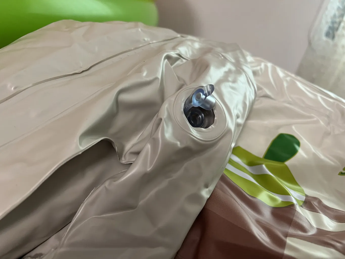 چادر بادی کودک اینتکس مدل Animal Trails