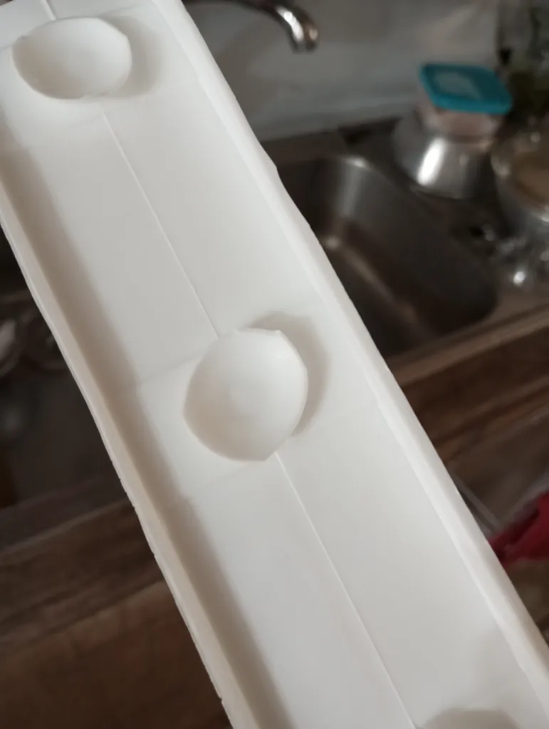 آبگیر کنار سینک مدل سیلیکونی طرح شیروانی