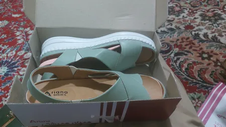 صندل زنانه مدل هانا