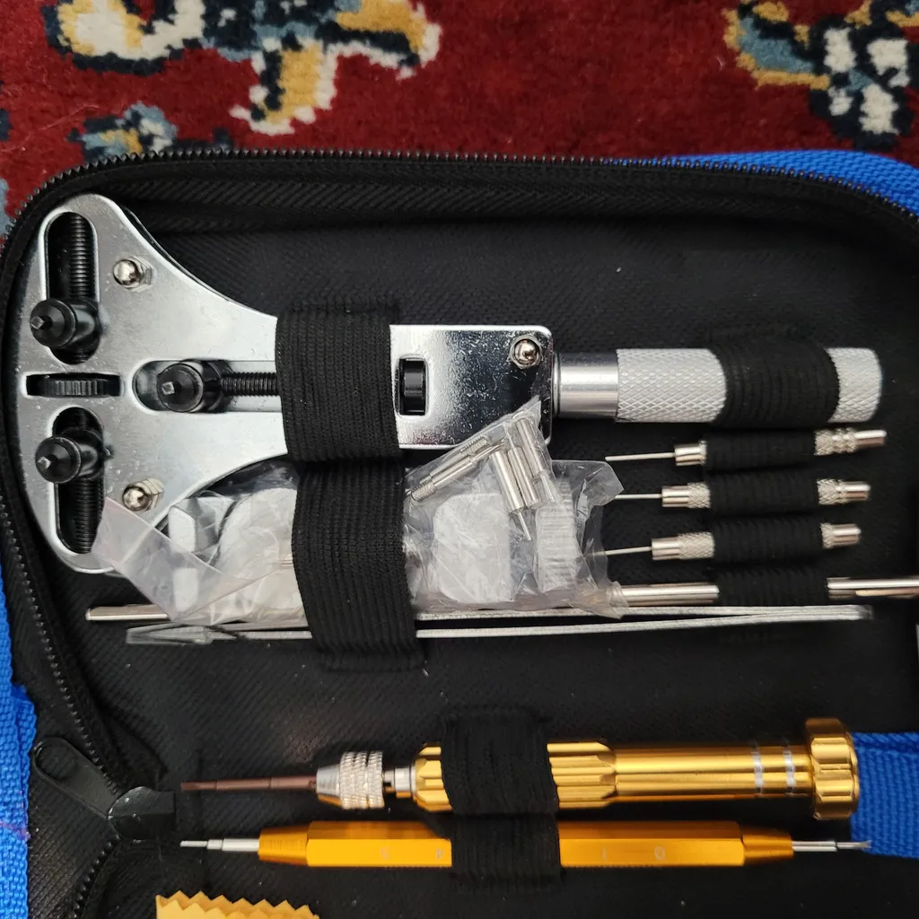 ابزار تعمیر ساعت مچی مدل رویال مجموعه 152 عددی