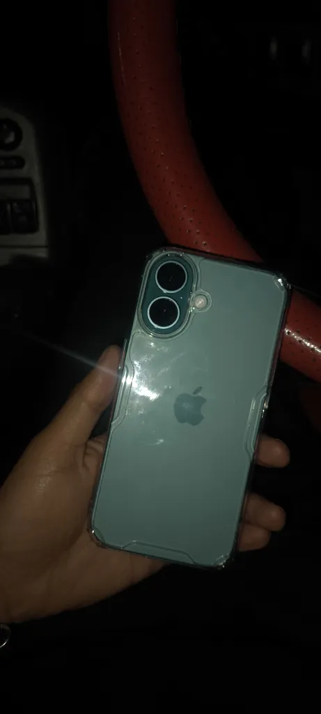 گوشی موبایل اپل مدل iPhone 16 CH دو سیم کارت ظرفیت 128 گیگابایت و رم 8 گیگابایت گوشی موبایل اپل مدل iPhone 16 CH دو سیم کارت ظرفیت 128 گیگابایت و رم 8 گیگابایت
