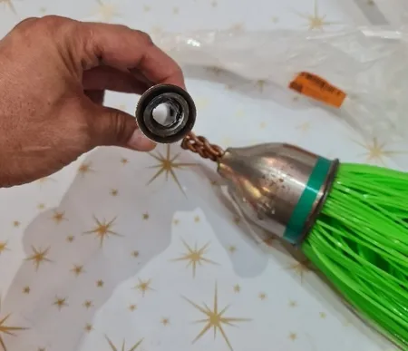 جارو مدل فراشی پلاستیکی