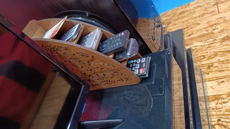 جا کنترلی اس ای دکور مدل گل 01 ظرفیت 6 عدد