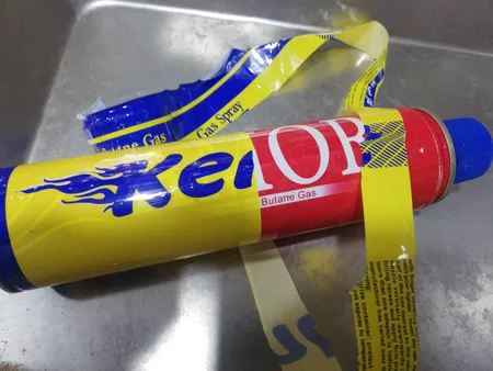 گاز فندک کلیپر مدل M02 حجم 300 میلی لیتر بسته 6 عددی