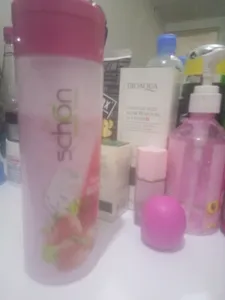 تجریه خرید شامپو بدن شون مدل Strawberry And Milk حجم 300 میلی لیتر