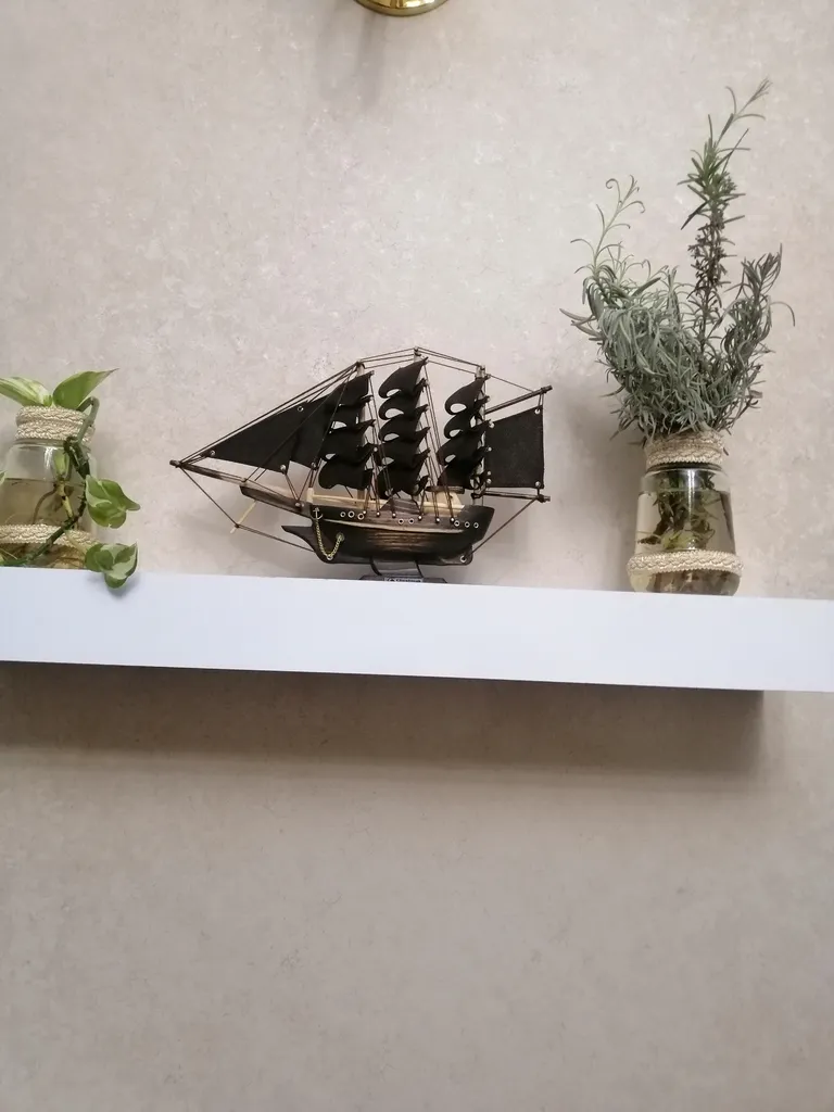 ماکت دکوری طرح کشتی مدل ch101