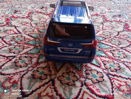 ماکت ماشین چه ژی مدل لکسوس