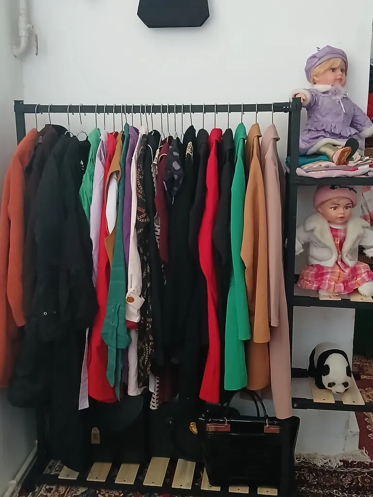 رگال لباس ایران تاج مدل فلزی