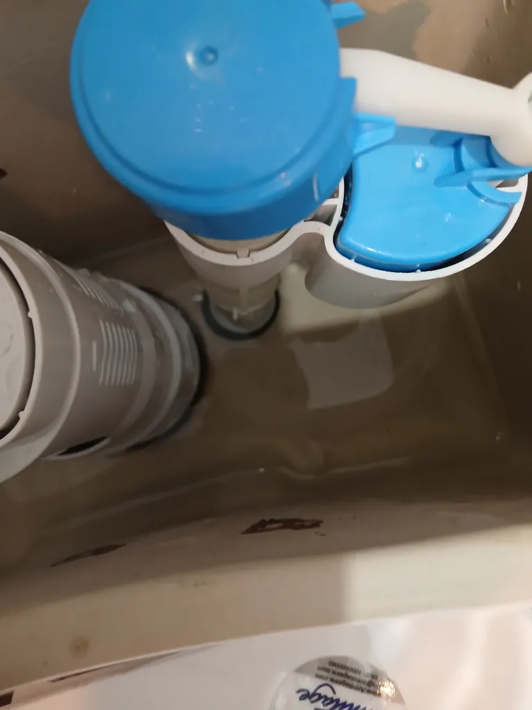 توالت فرنگی آرمیتاژ مدل آرالیا