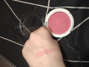 تجریه خرید رژگونه فستیوال شماره 803