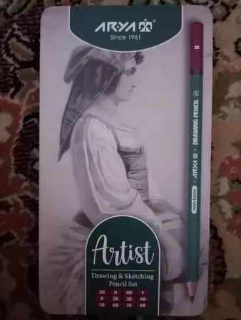 مداد طراحی آریا مدل Artist کد 002-3075 مجموعه 12 عددی