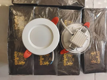 لامپ هالوژن 8 وات صبا لایت مدل بک لایت بسته 12عددی