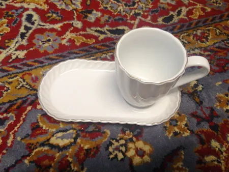 ماگ لمونژ مدل کارمن کد 517 به همراه بشقاب سرو