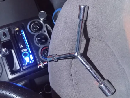 آچار بکس مدل سه پر سایز 8 و 10 و 12 میلی متر