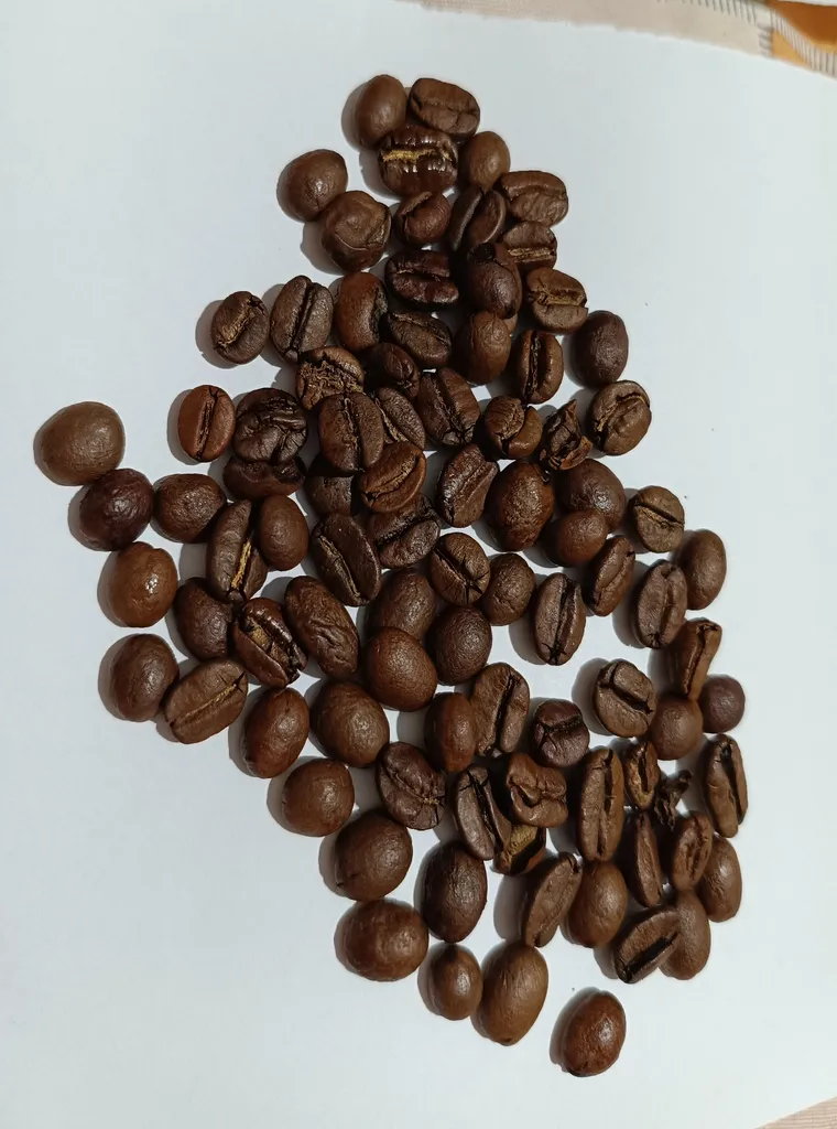 دانه قهوه بلک اند وایت قهوه ست - 250 گرم