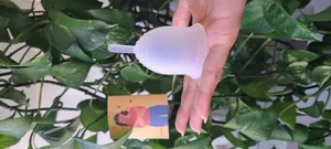 تجریه خرید کاپ قاعدگی لیوا فارما مدل Sensitive سایز متوسط