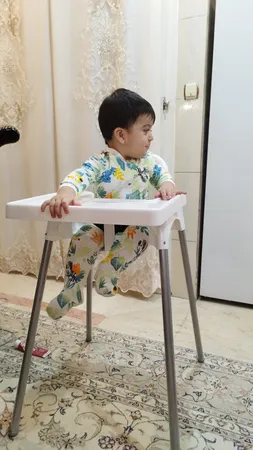 صندلی غذاخوری کودک نگاتیو مدل B155