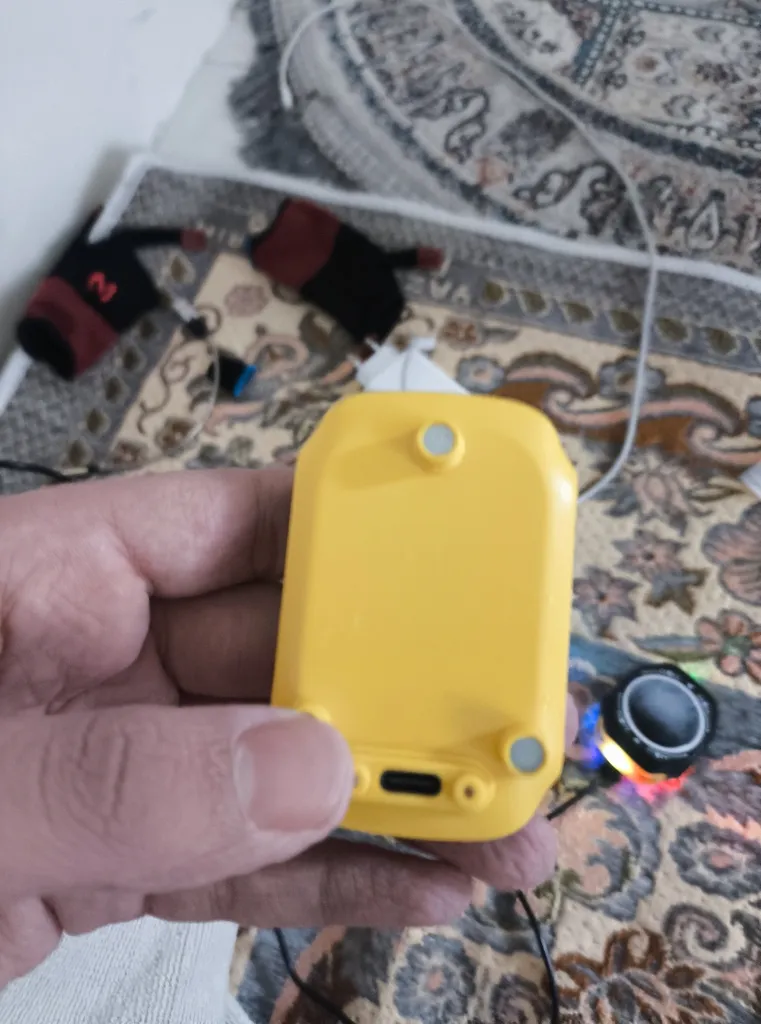 فن خنک کننده موبایل ممو مدل CX12 2025